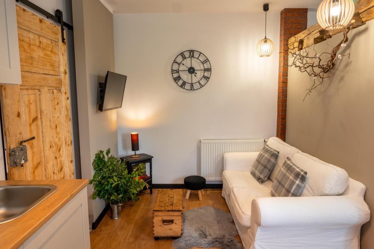Apartamenty Sudeckie Nad Zalewem IV ซอสนุฟกา ภายนอก รูปภาพ