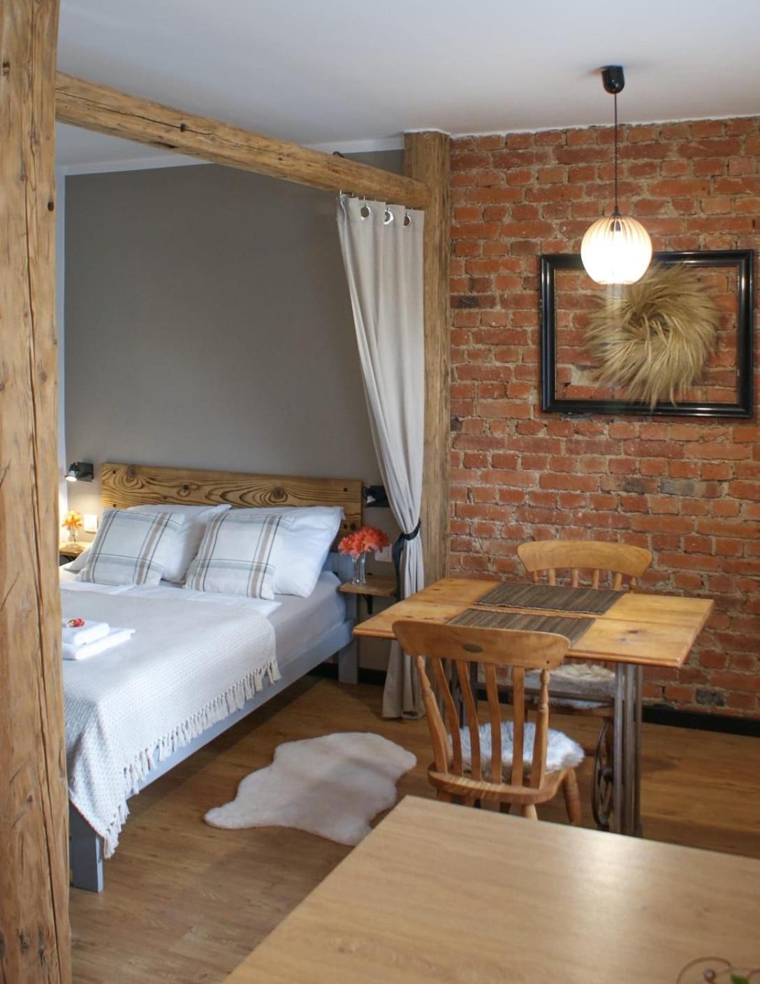 Apartamenty Sudeckie Nad Zalewem IV ซอสนุฟกา ภายนอก รูปภาพ